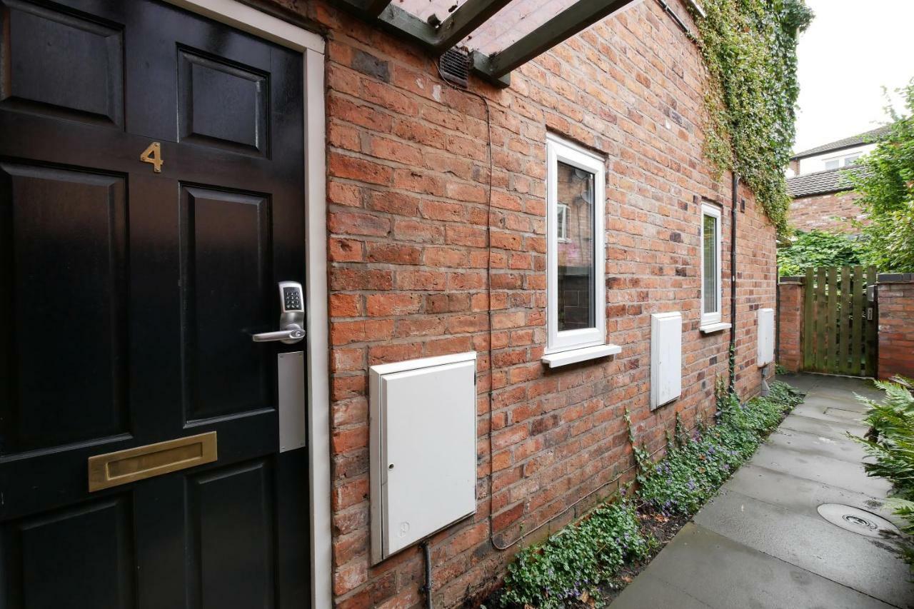 Crewe Short Lets 4 Victoria Court, Crewe Leilighet Eksteriør bilde